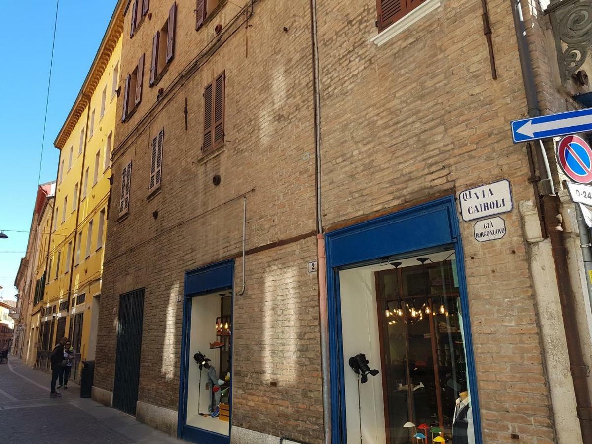 A Due Passi Dal Castello Apartman Ferrara Kültér fotó